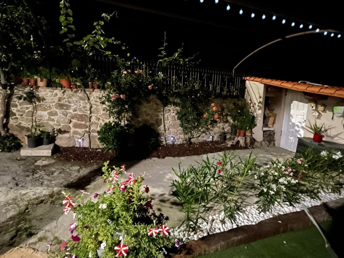 Casa Bolmente A Ver En La Ribeira Sacra. Villa Sober Kültér fotó